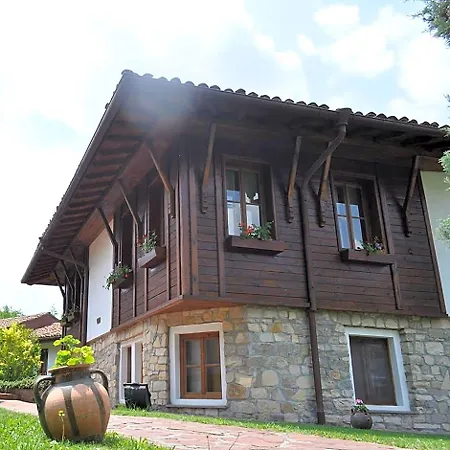 Izvora Complex Hotel 3*